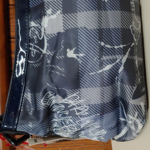 Lesportsac 🆕🥳HOST PICK🥳 Rose Vandal Shoulder Bag - Picture 4 of 17